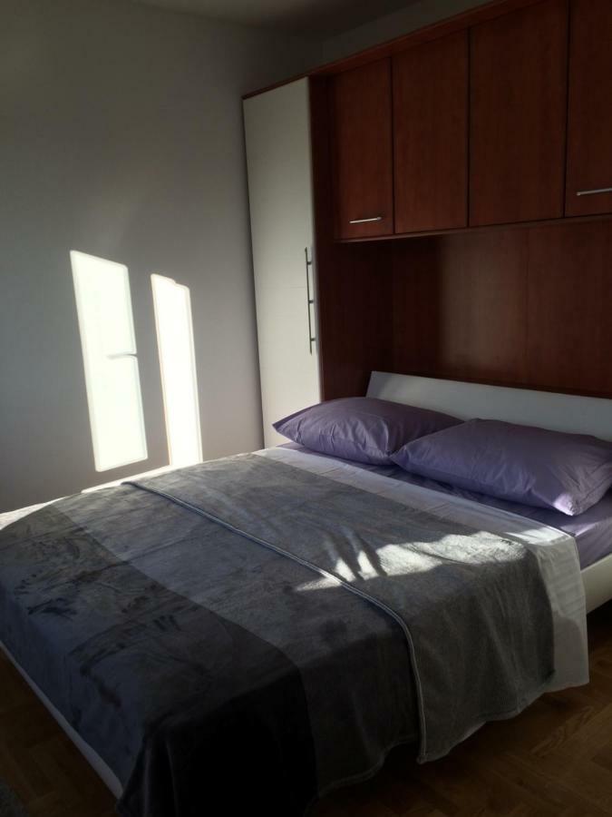 Apartments Antonija Sukosan Bagian luar foto